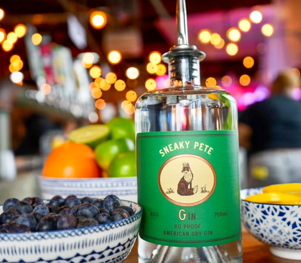 Sneaky Pete Gin
